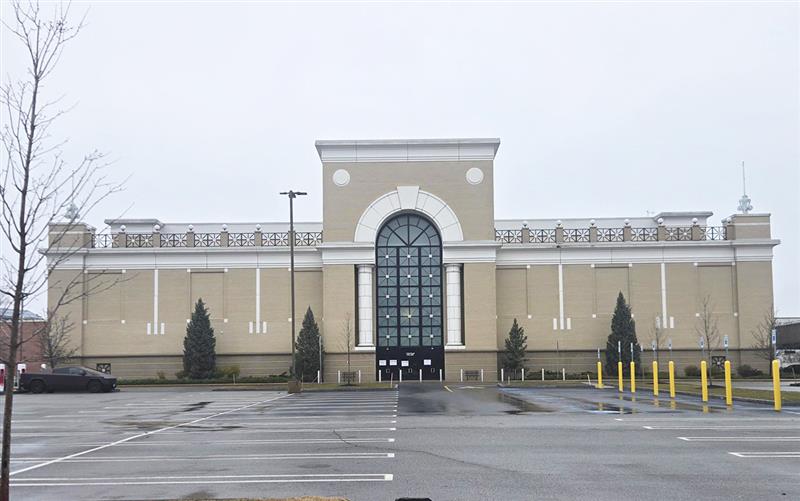 Greek Rockingham Mall East Region Newsroom